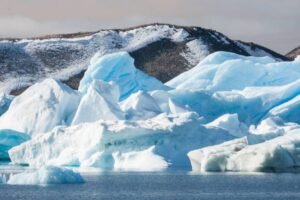 Photos-of-Antarctic-Icebergs-13