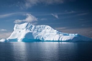 Photos-of-Antarctic-Icebergs-21