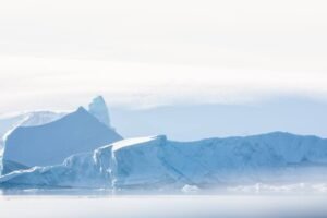 Photos-of-Antarctic-Icebergs-23