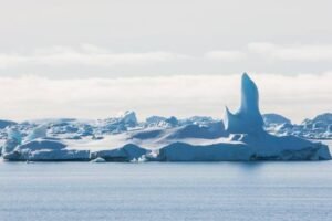 Photos-of-Antarctic-Icebergs-27